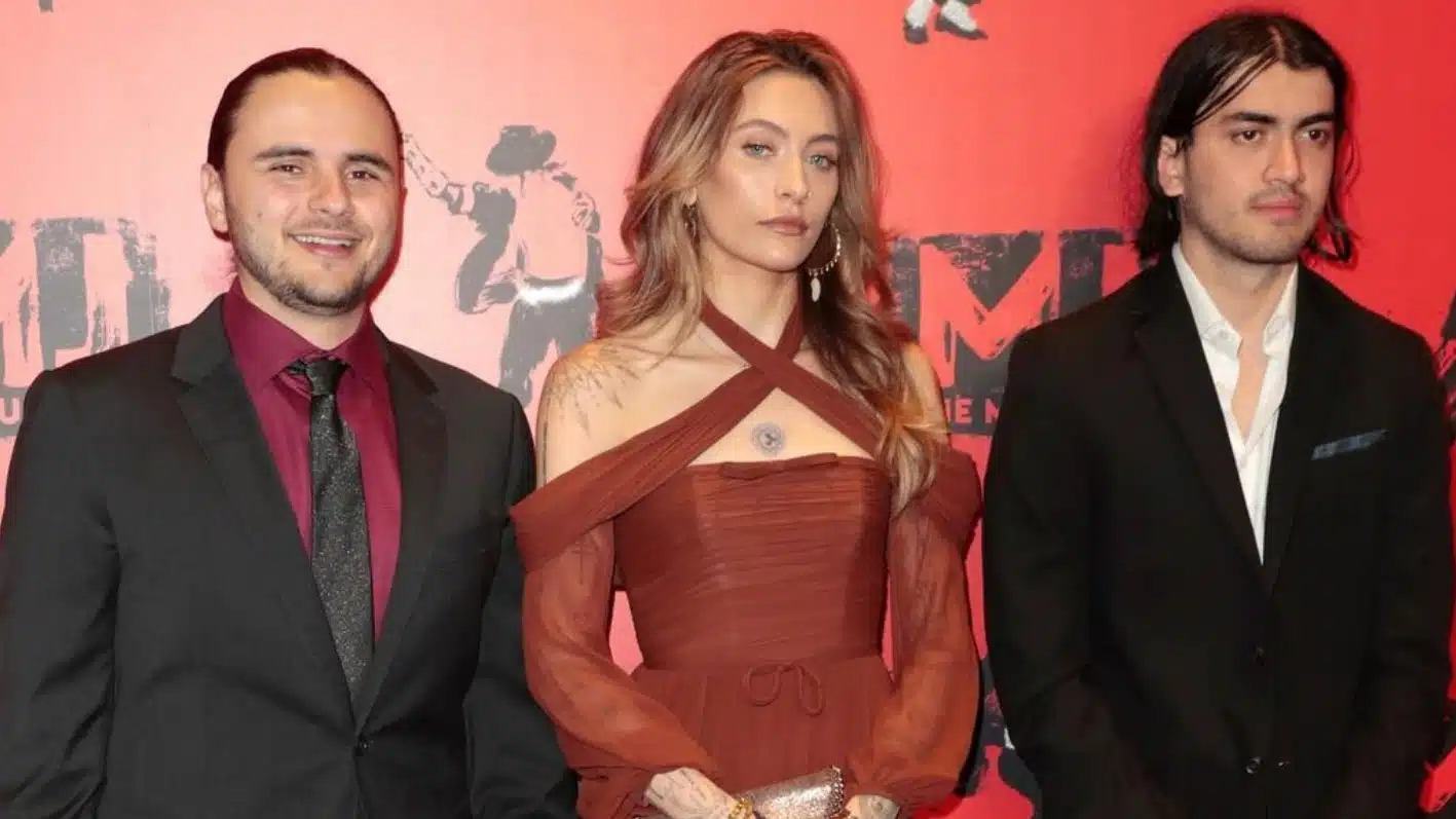 La famille Jackson unie