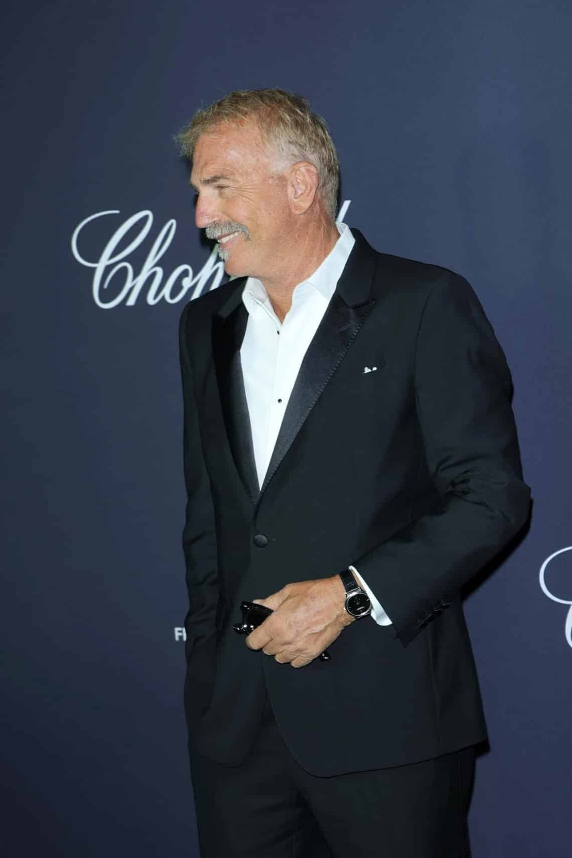 Kevin Costner sur le tapis rouge de Cannes