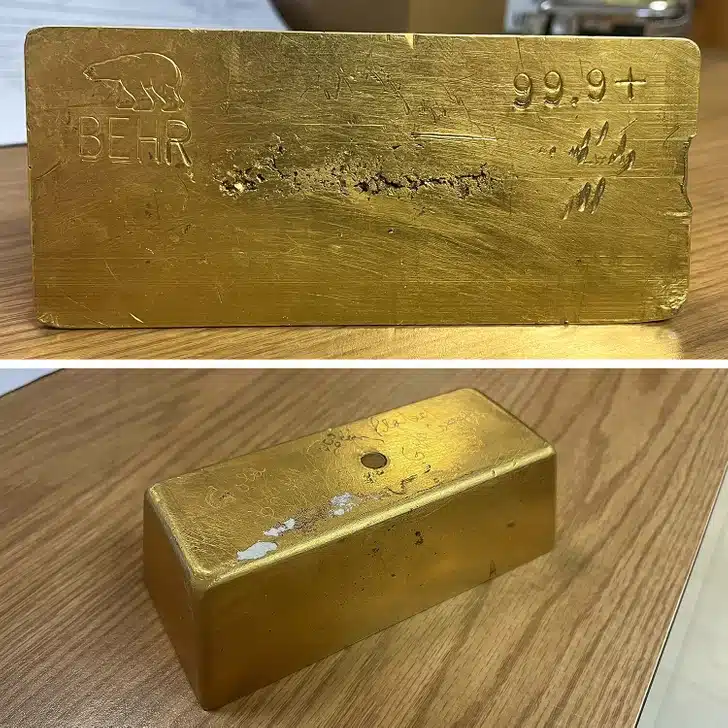 Échantillon de peinture métallisée