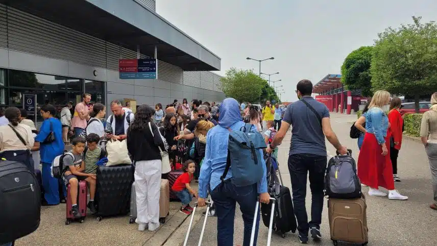 Aéroport bondé