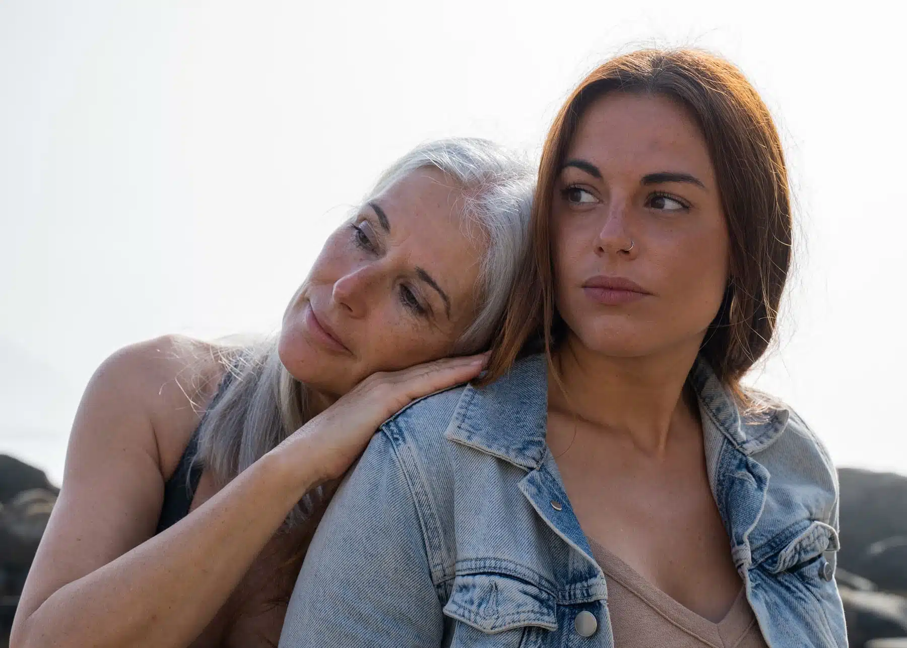 Femme indécise