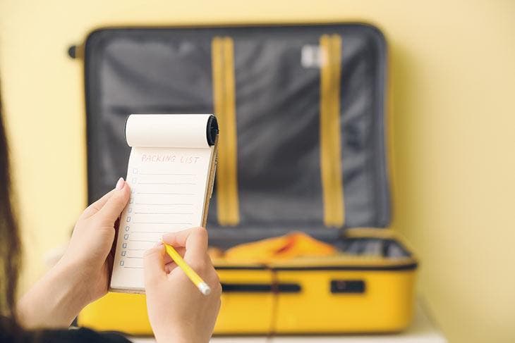 Faire une liste de bagages - source : spm