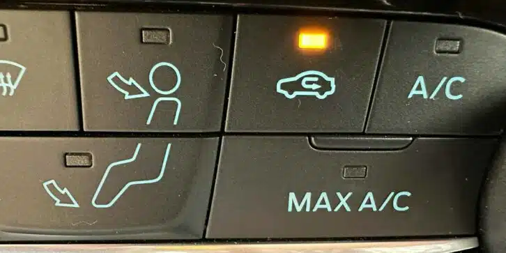 Bouton de recirculation d'air activé
