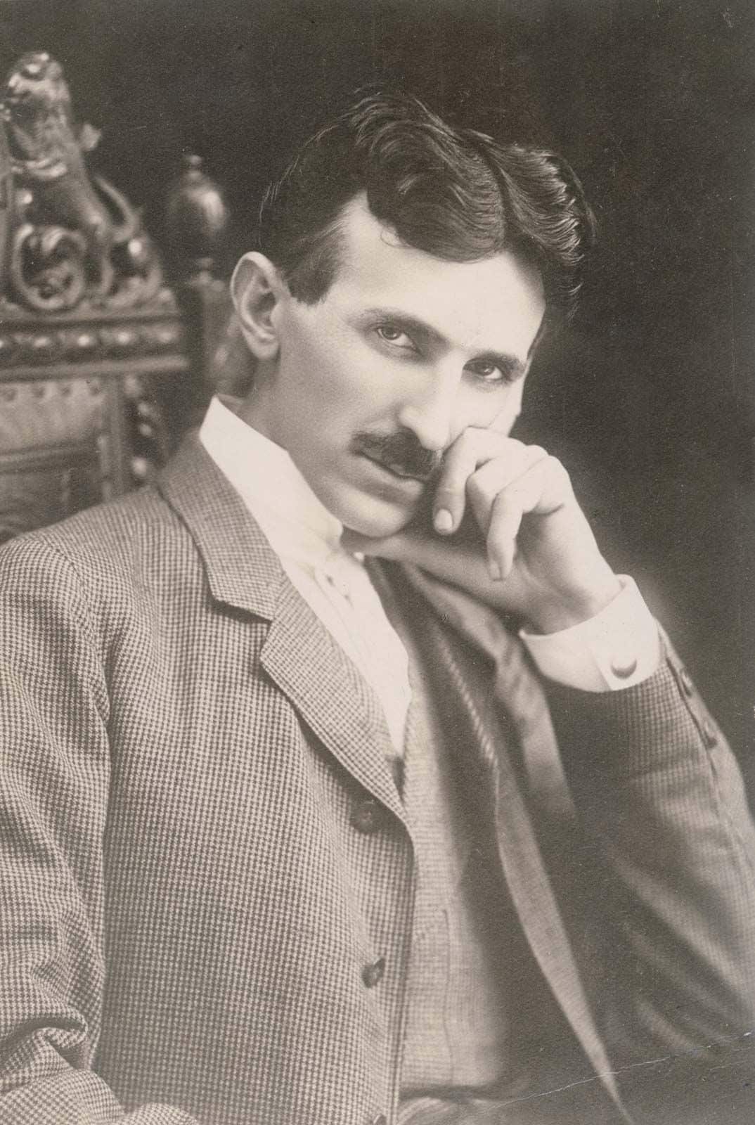 Portrait de Nikola Tesla