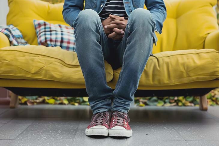 Pose en V créativité et assurance