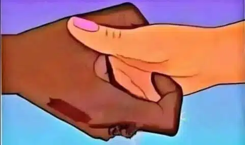 Détail des mains lors d'une poignée de main