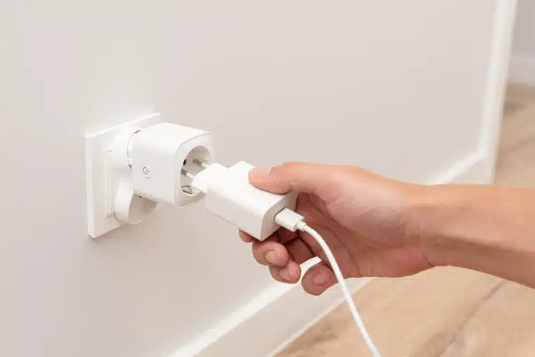 Multiprise avec interrupteur pour contrôler plusieurs appareils