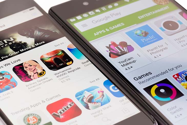 L’application google play store et app store - source : spm