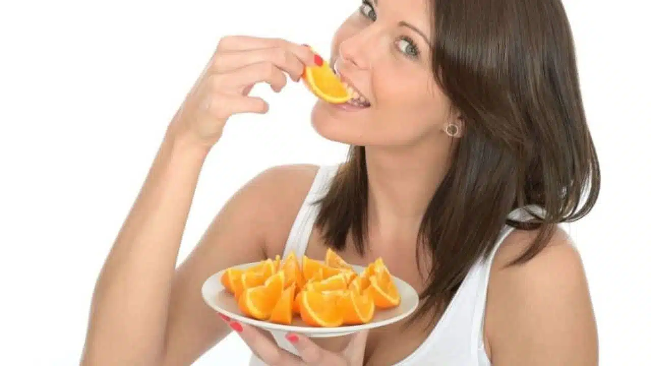 Oranges fraîches et appétissantes