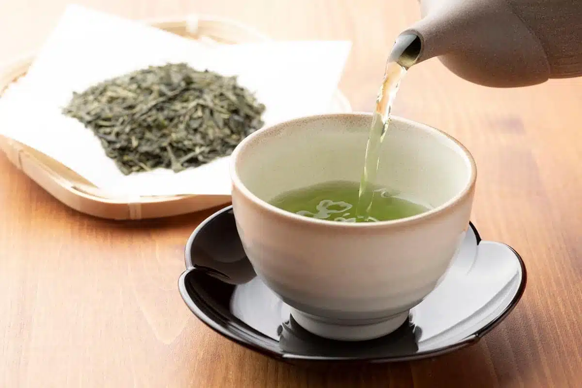 Tasse de thé vert bienfaisant