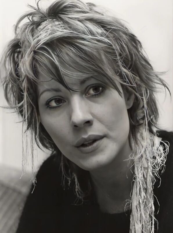 Linda Kozlowski engagée