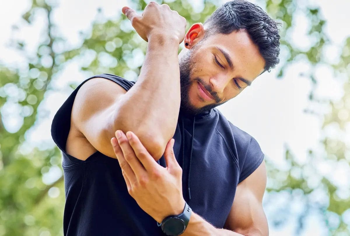 Personne pratiquant une activité sportive